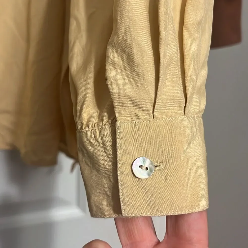 Vintage Y2K Liz Claiborne Collection 100% Silk golden yellow blouse  P2P: 22" - Picture 4 of 12